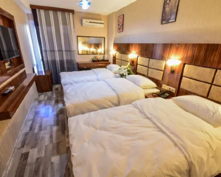 MARİNA Hotel Hotéis em Esmirna