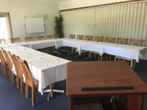 金吉拉大西部汽車旅館 欽奇利亞酒店