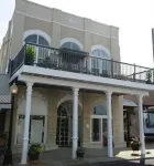 Hamilton House Inn
