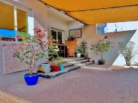 Home Stay Hostel Hotel a Al Wakrah