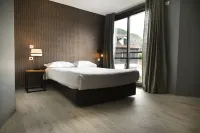 โรงแรมเลอมูส - พร้อมระเบียง