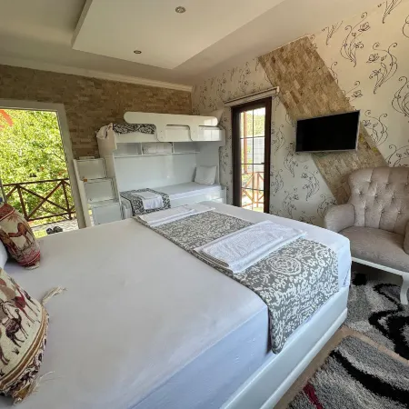 Sinter Terasse House Hotel