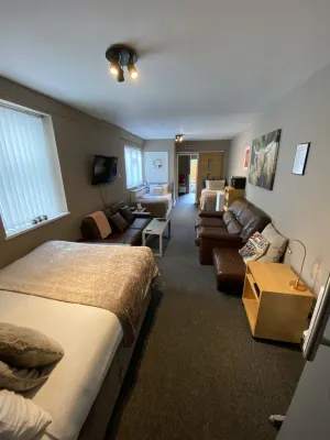 Inn Cardiff Hotels in Llandaff