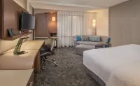 Courtyard Atlanta Suwanee Hotels in Suwanee
