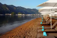 Orka Lotus Beach - Romantic