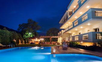 Electra Hotel