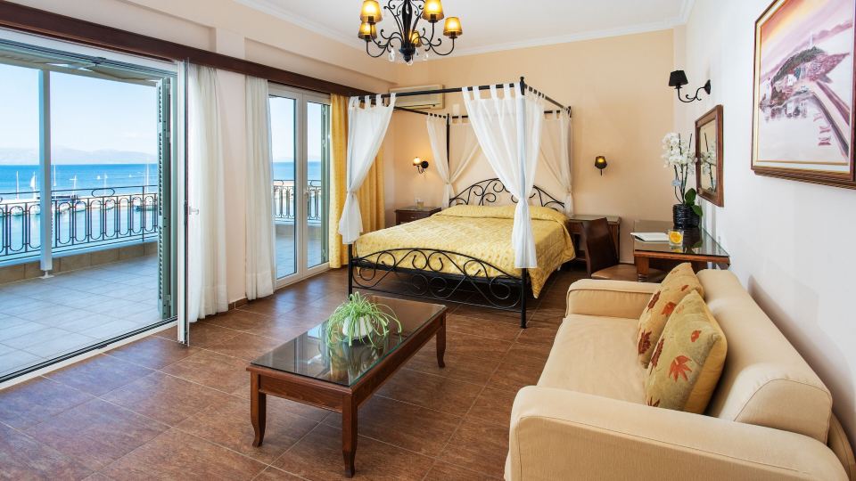 Pantheon City Hotel