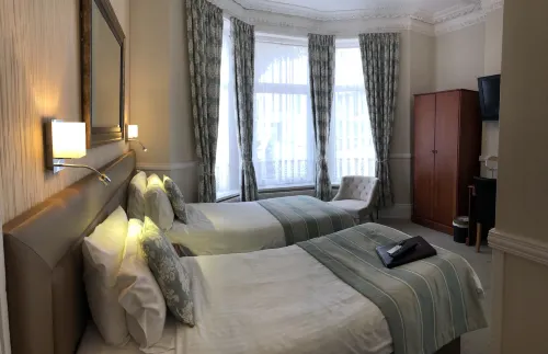 Edgcumbe Guest House