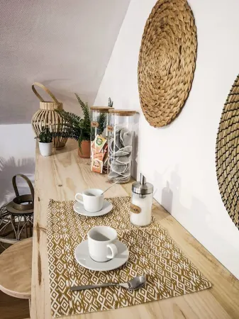 Sacrés Apparts Отели рядом со станцией REIMS RAILWAY STATION