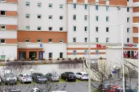 Ibis Budget Courbevoie Paris la Défense 1 - parking
