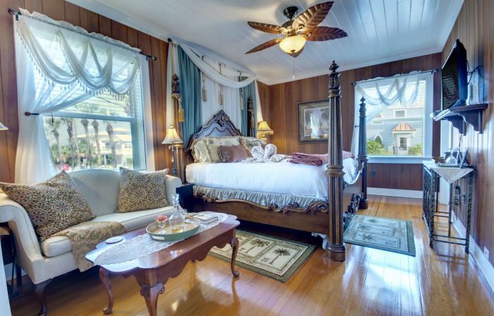 Beachfront Bed & Breakfast