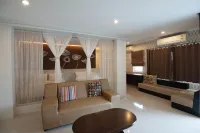 The Cozy Nest Boutique Rooms - Balcony