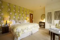 The Hare & Hounds Hotel Hotels in Wotton-under-Edge