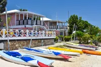 Catamaran Hotel Marina Hotel in zona Dow's Hill Interpretation Centre
