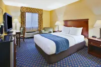 Quality Inn Grand Blanc - Flint South - 2-Star