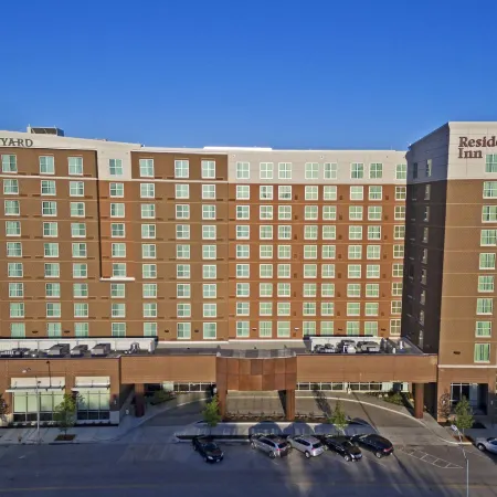 Courtyard Kansas City Downtown/Convention Center Отели рядом с Международный аэропорт Канзас-Сити