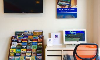 Motel 6 Hillsville, VA