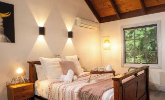 Trawool Shed Cottages, Cafe and Restaurant