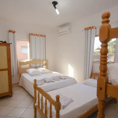 Pousada Canto Das Pedras Hotels near Canto Grande Bombinhas Beach - SC