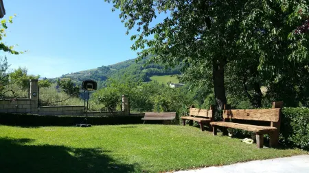 Casa Rural la Pumarada de Limés Отели в г. Фуэнтес дель Нарсеа