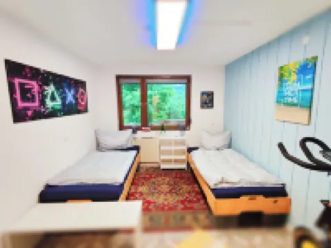 Wellness- HotTub & Sauna- Pet Friendly- Hiking