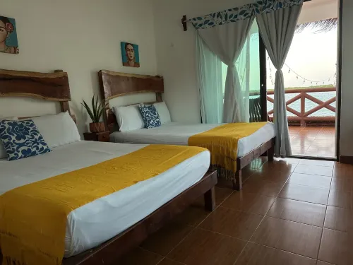 Hotel El Faro Hotels in Rio Lagartos