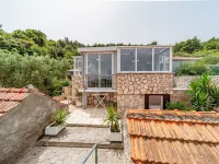Stone House Blaca Hotele w: Blato