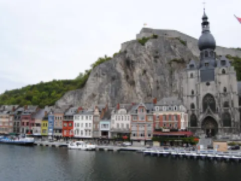 L'Inattendu "sur la croisette" Dinant Centre Hotels in Dinant