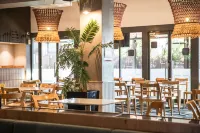 Swansea Hotel Hotels in Caves Beach