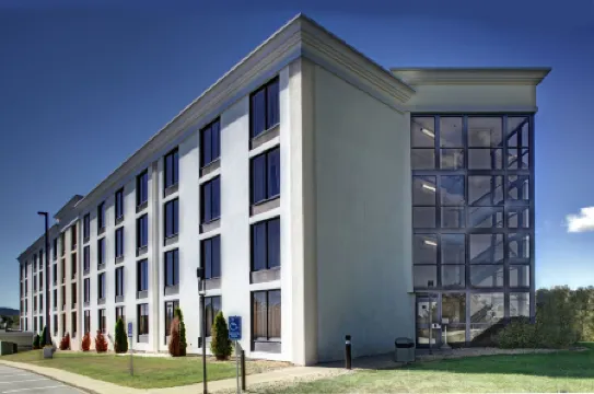 Holiday Inn STAUNTON CONFERENCE CENTER by IHG