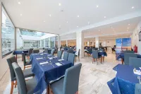 Seramar Hotel Comodoro Playa - breakfast