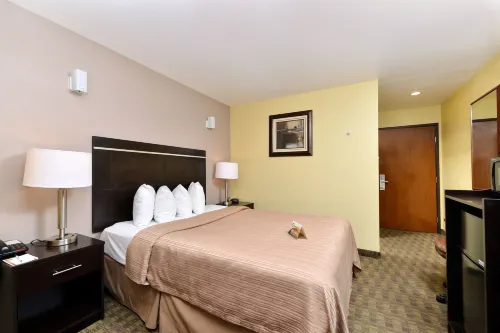 Quality Inn & Suites Elko - Hot Tub