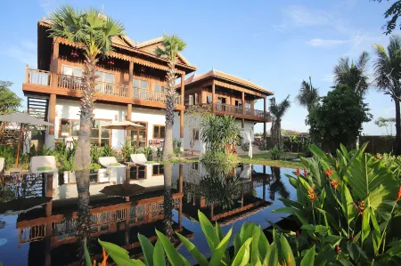 Dontrei Villa Angkor Отели рядом с достопримечательностью «Лолей»