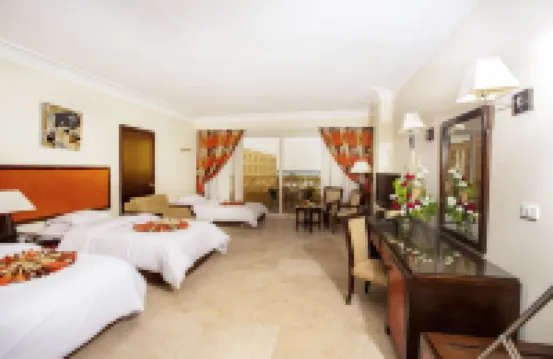 AMC Royal Hotel & Spa