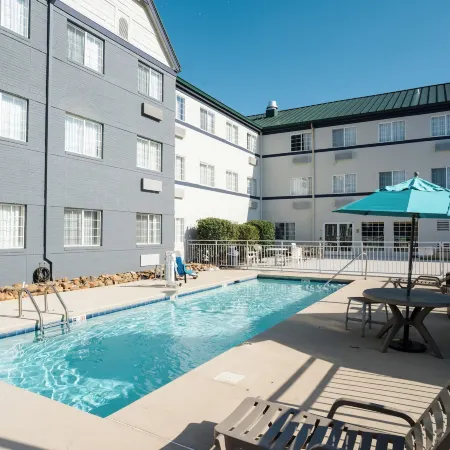 MainStay Suites Knoxville Airport