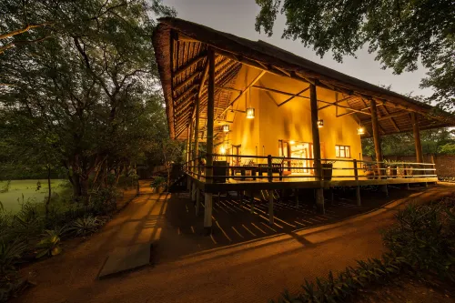 Bush Villas on Kruger فنادق في فالابوروا