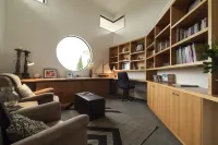 Hilltop Apartments Phillip Island - Adults Only Hotels in Balnarring