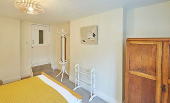 Host & Stay - the Garden Flat