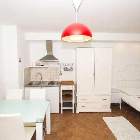 Jerry & Oli's Apartments