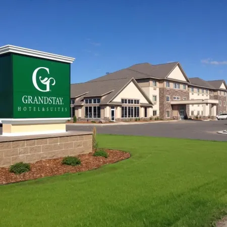 Grandstay Hotel Suites Thief River Falls