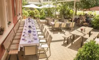 Gasthof Zum Goldenen Lamm Hotels in Gnotzheim