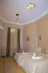 Holy Sheet Hostel - พร้อมระเบียง
