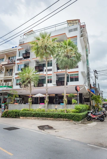 รูปภาพของกะตะ บีช สตูดิโอ