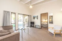 Riverside Motel Hotels in Whanganui