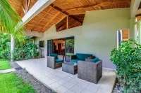 Hidden Palms Hotels in Nosara