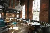 Steam Hotel - breakfast