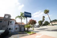 Travelodge by Wyndham Whittier Hotels in Whittier