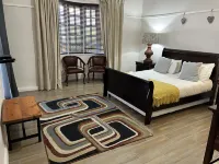 The Solomon Guest House - Wifi