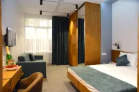 R&R Hotel