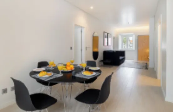 Lisbon Prime Aparts - BeatoHub Hotels in Beato